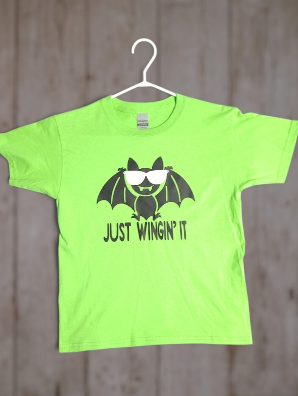 Neon Green Spooky Funny Bat Sunglasses Unisex Kids Graphic Tee S
